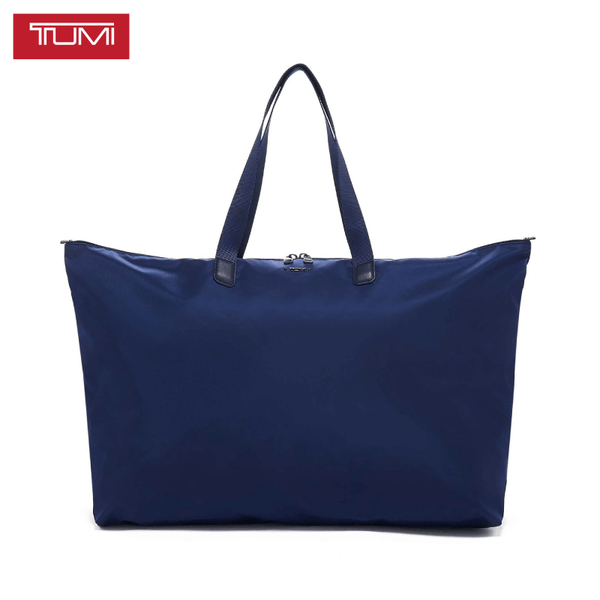 TUMI 0196384ULM JUST IN CASE TOTE  110042 - 0658 NAVY