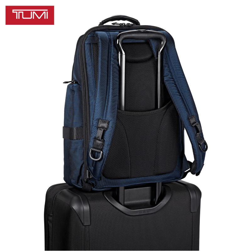 TUMI 0232389NVY SHEPPARD DELUXE BRIEF 103293-1596