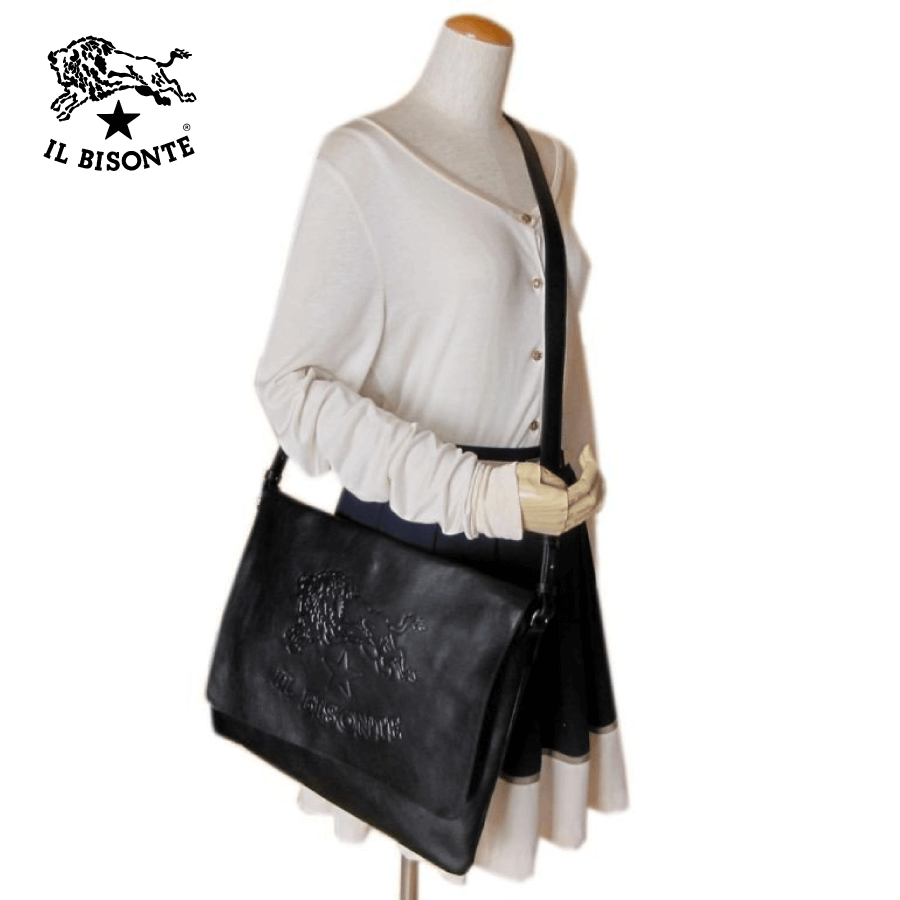 Il Bisonte - Man's Crossbody / Messenger Bag Logo In Cowhide Leather - Black (A2823.EP)